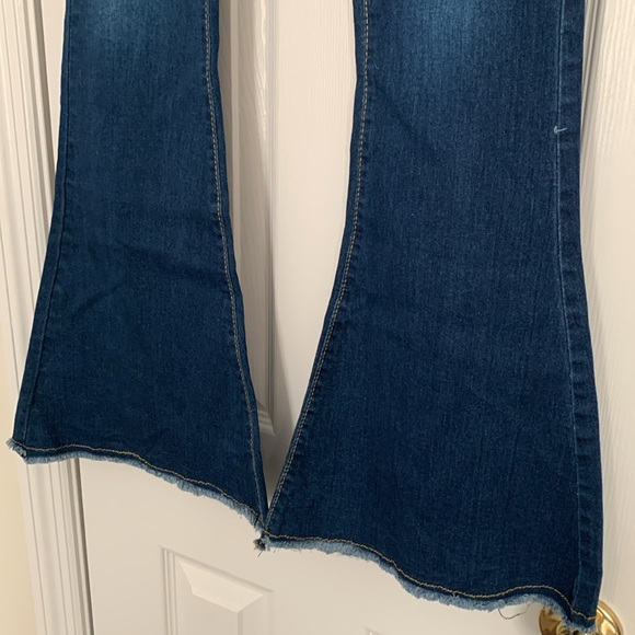 Galmint Flare Jeans - Picture 6 of 9